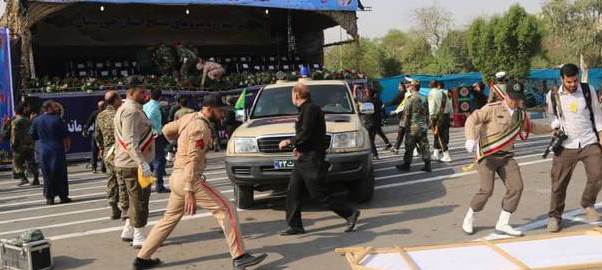 ۱۰ نفر شهید و ۲۱ مجروح در حادثه تروریستی اهواز/ یک خبرنگار شهید شد