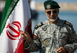 امیر سیاری:همه تجهیزات نظامی را خودمان تامین می کنیم