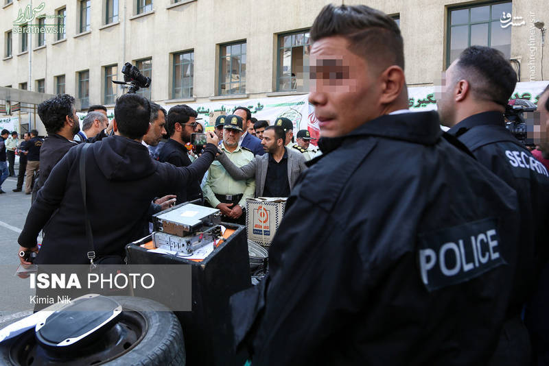 تصاویر/ دستگیری دزدانی با لباس پلیس