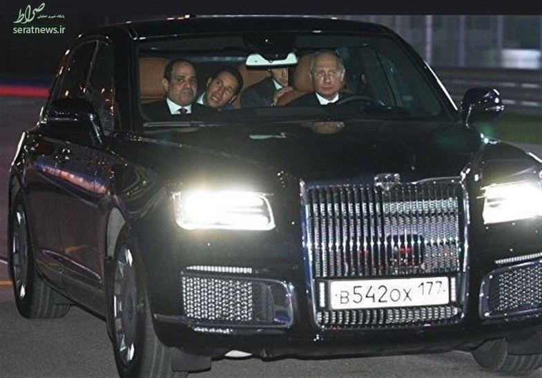 تصاویر/ رانندگی پوتین برای رئیس جمهور مصر با لیموزین