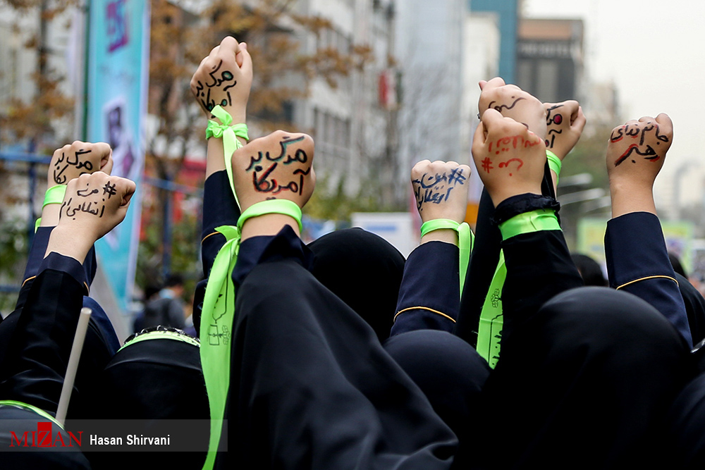 امروز؛ تماشایی‌ترین ۱۳ آبان در چهار دهه اخیر/ دلایلی که ثابت می‌کند آمریکا بزرگترین دشمن مردم ایران است