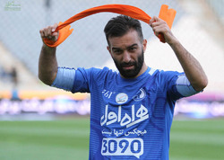 عمران‌‎زاده از دنیای فوتبال خداحافظی کرد +عکس