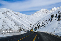 بارش برف در برخی محورهای شمالی کشور