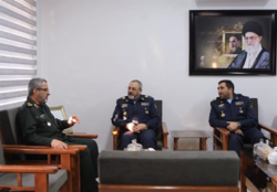 دیدار فرمانده نیروی هوایی ارتش با رئیس سازمان بسیج