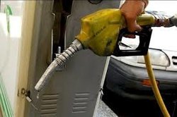 واکنش پلیس به پیشنهاد تعیین نرخ سوخت بر حسب نوع رانندگی