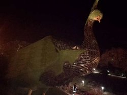 عامل آتش زدن مجسمه طاووس دروازه قرآن دستگیر شد