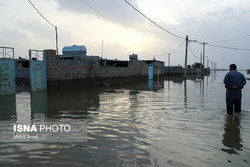 سه پست برق خوزستان با سیلاب درگیر شد