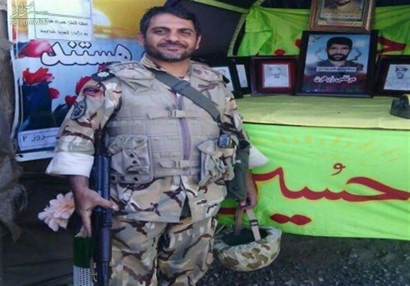 سرهنگی که مورد تقدیر رهبر انقلاب قرار گرفت +عکس سرهنگی که مورد تقدیر رهبر انقلاب قرار گرفت +عکس