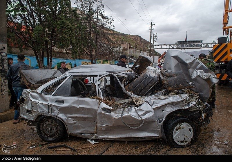 عکس/ بلایی که سیل سر پراید آورد