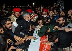 فیلم/ سیل عشاق سردار سلیمانی در اهواز