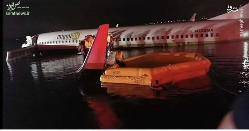 تصاویر/ سقوط هواپیما بوئینگ به داخل رودخانه!