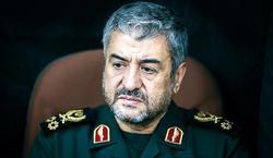 فرمانده سابق سپاه: امیدواریم دشمن در خلیج فارس بی‌عقلی نکند