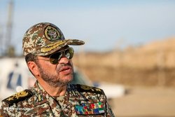 تحریمها عزم ما را در تولید تجهیزات دفاعی مستحکمتر کرد