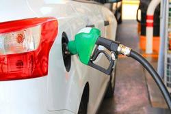 توزیع بنزین یورو ۴ در جایگاه‌های عرضه سوخت خوزستان