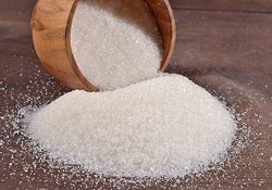 آغاز توزیع شکر ۳۵۰۰ تومانی در خرده‌فروشی‌ها