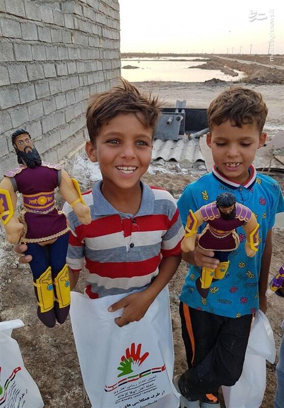 تصاویر/ هدیه متفاوت کودکان لبنان و سوریه به سیل‌زده‌ها