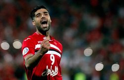 طارمی در دو راهی پرسپولیس و اروپا