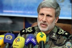 وزیر دفاع: ایران در حراست از منافع ملی هرگز مسامحه نخواهد کرد