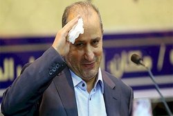 جلسه ناگهانی تاج و وزیر ورزش برای لیگ برتر