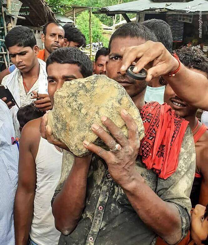 عکس/ سقوط شهاب سنگ ۱۵ کیلویی در هند