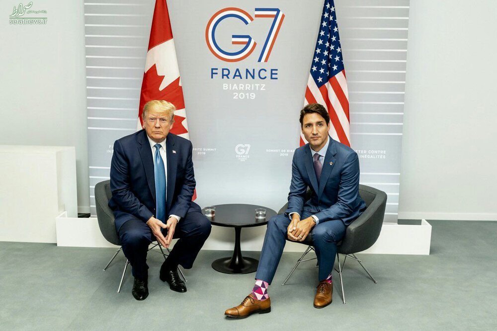 عکس/ سوژه شدن جوراب‌های نخست‌وزیر کانادا