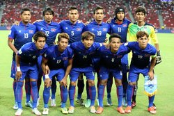 کامبوج با ۲۶ بازیکن به تهران می‌آید