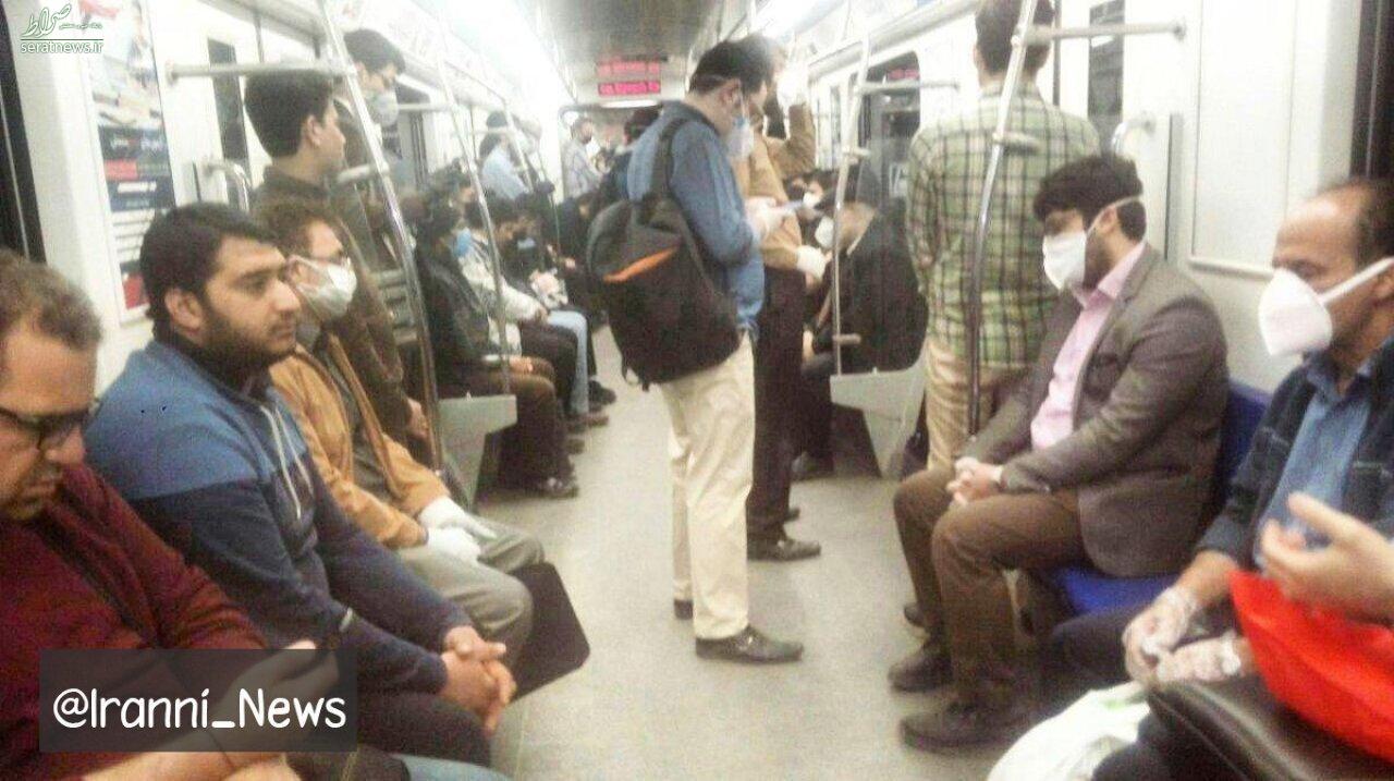 عکس/ ازدحام جمعیت در مترو تهران؛ صبح شنبه ۱۶ فروردین‌ماه