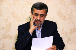 نامه احمدی‌نژاد به روحانی: جلوی جنگ را بگیرید