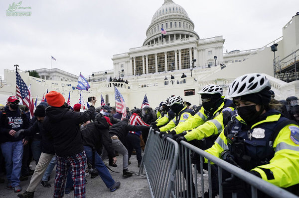 معترضان به درون کنگره راه یافتند/ اعلام منع رفت‌وآمد شبانه در واشنگتن+ فیلم