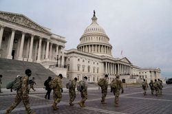 هشدار اف‌بی‌آی نسبت به وقوع اعتراضات مسلحانه در واشنگتن