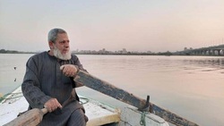 صیادی که ۳۵ سال رود نیل را در جستجوی مردگان پارو زد