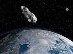 ۲ سیارک عظیم‌الجثه در حال نزدیک شدن به زمین هستند