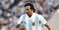درگذشت بازیکنی که با آرژانتین قهرمان جهان شد