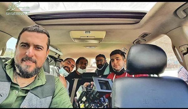عکس/ ماشین سواری محسن کیایی با دوستانش