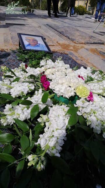 پدر تله تئاتر ایران و تهیه کننده «چاق و لاغر» به خاک سپرده شد + عكس پدر تله تئاتر ایران و تهیه کننده «چاق و لاغر» به خاک سپرده شد + عكس