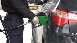 سهمیه بنزین برای سفر‌های نوروزی منتفی است
