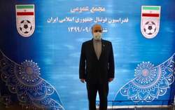 واکنش سلطانی فر به ادعای رنگی بودنش!