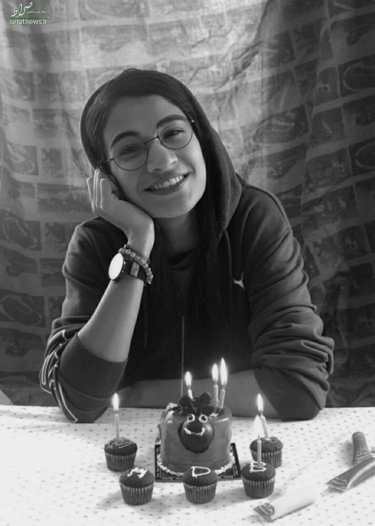عکس/ جشن تولد فوتبالیست زن معروف ایرانی در قرنطینه