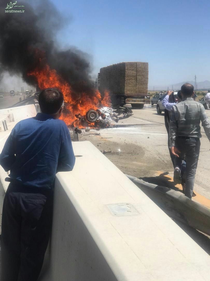 زنده زنده سوختن خانواده تهرانی داخل خودروی آتشین +عکس زنده زنده سوختن خانواده تهرانی داخل خودروی آتشین +عکس