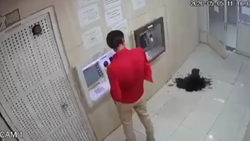 فیلم/ وقوع آتشسوزی مهیب در انبار ضایعات در اهواز