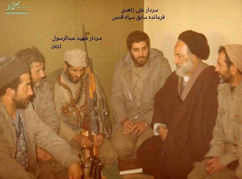 ارتش تکنفره؛ تکتیراندازی که دو هزار بعثی را به هلاکت رساند + تصاویر ارتش تکنفره؛ تکتیراندازی که دو هزار بعثی را به هلاکت رساند + تصاویر