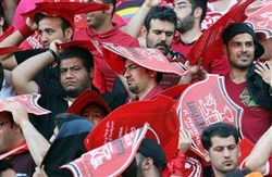 ماکت طرفداران پرسپولیس در ورزشگاه آزادی!