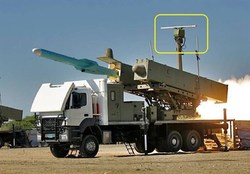 شلیک موشک «قادر» در رزمایش ذوالفقار ۹۹ ارتش