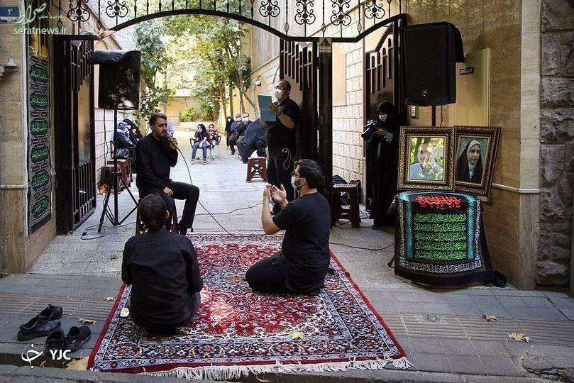 مداحی محمدحسین پویانفر در خانه یکی از جانباختگان هواپیمای اوکراینی