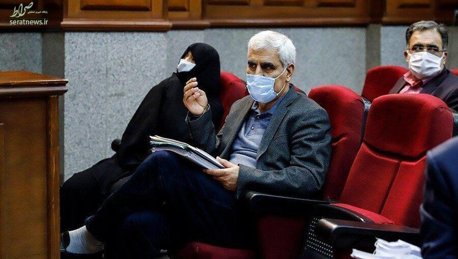 زنی که در دادگاه محمد امامی حضور داشت که بود؟ + عکس زنی که در دادگاه محمد امامی حضور داشت که بود؟ + عکس