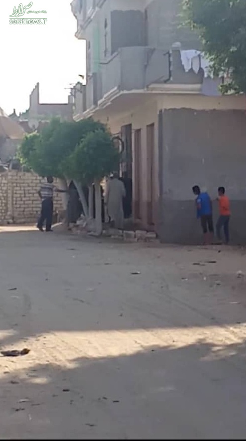 حمله وحشیانه پسر به پدر خشم مردم را برانگیخت+عکس حمله وحشیانه پسر به پدر خشم مردم را برانگیخت+عکس