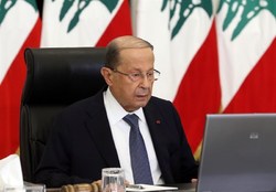 رئیس جمهور لبنان استعفای ادیب را پذیرفت