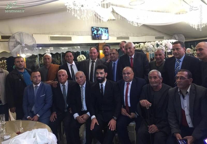 محمد صلاح در مراسم ازدواج برادرش حاشیه ساز شد +عکس محمد صلاح در مراسم ازدواج برادرش حاشیه ساز شد +عکس