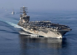 ناو هواپیمابر «یو‌اس‌اس نیمیتز» خلیج‌فارس را ترک می‌کند