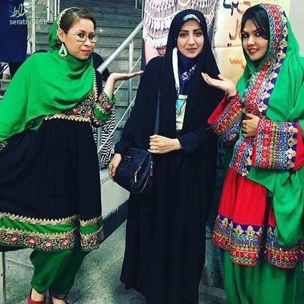 عکس/ مجری خوش حجاب تلویزیون درکنار دختران افغان